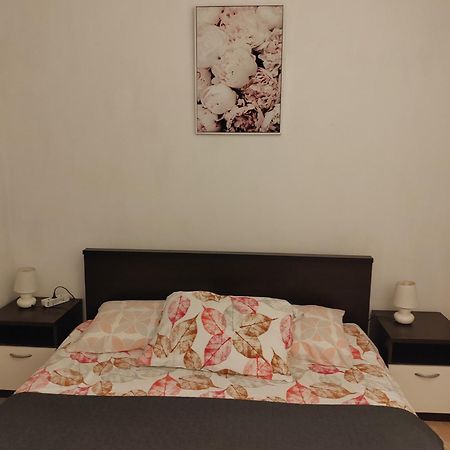 Apartments Sandra 1335 Pula Dış mekan fotoğraf