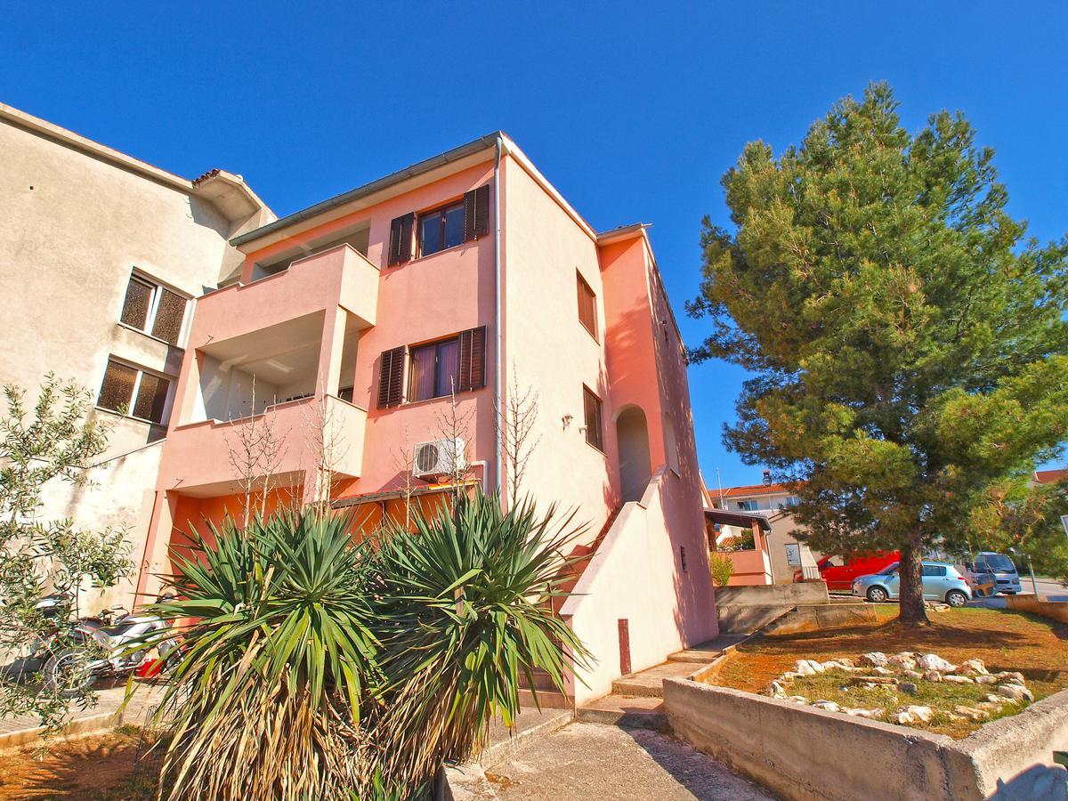 Apartments Sandra 1335 Pula Dış mekan fotoğraf