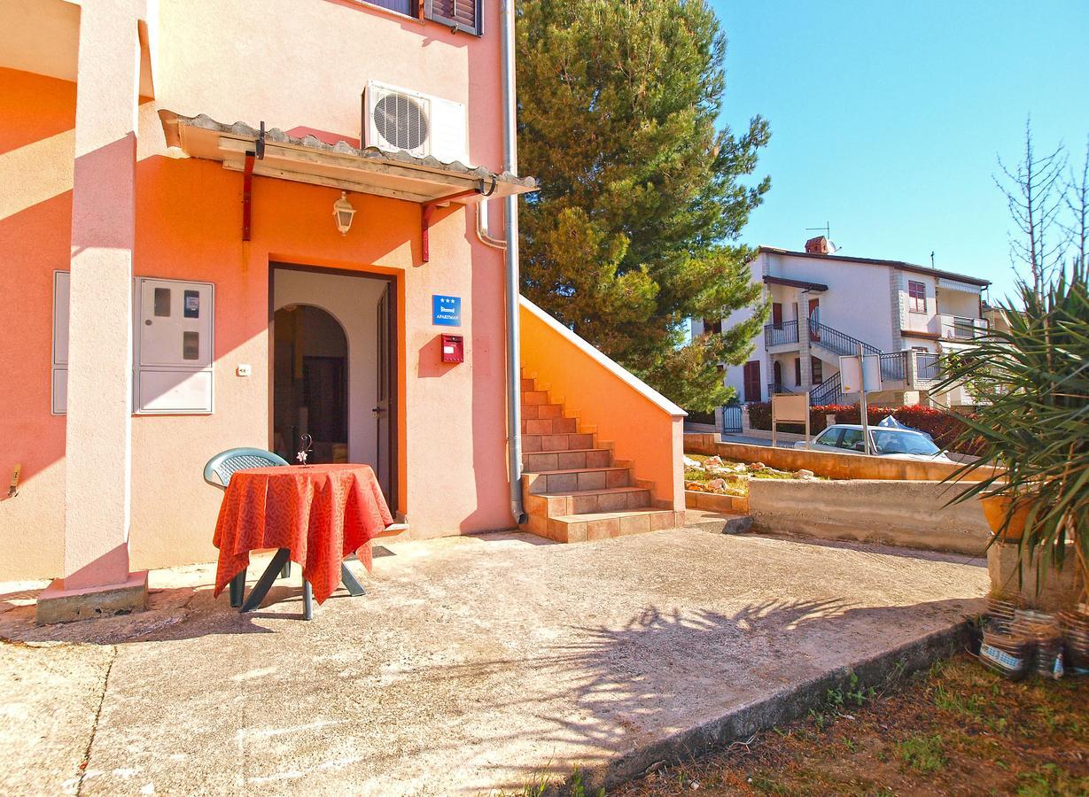 Apartments Sandra 1335 Pula Dış mekan fotoğraf