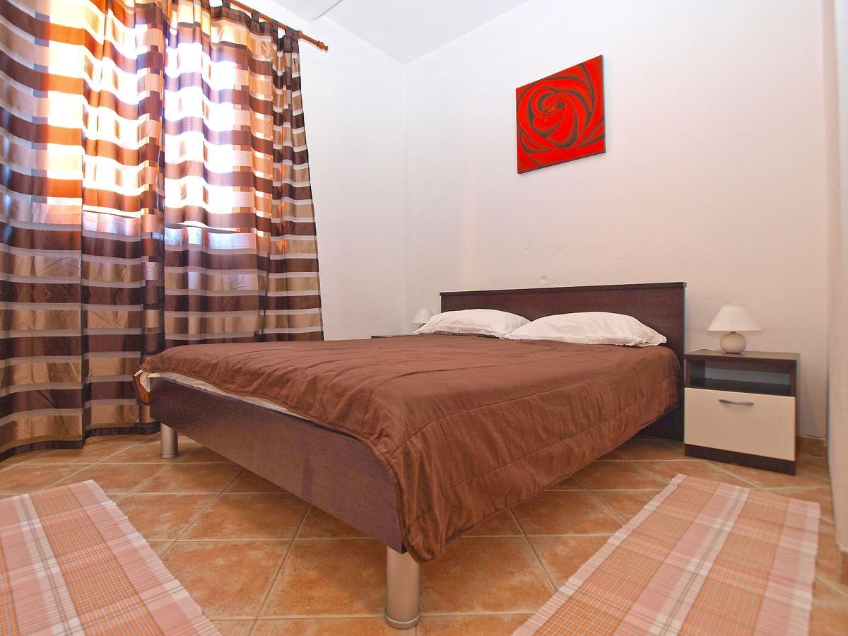 Apartments Sandra 1335 Pula Dış mekan fotoğraf